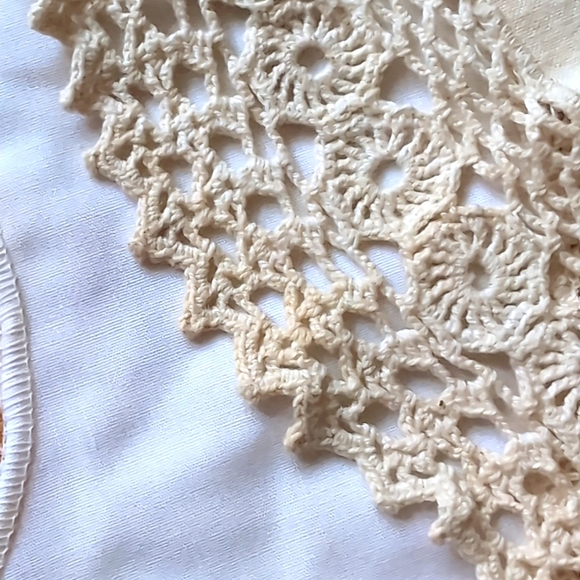 Vintage Lace Collars Set of 4 Cream - Picture 11 of 13